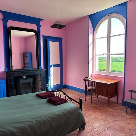 Le Lude Ancien Relais De Chasse A 35 Min Du Circuit 24H Du Mans Bed & Breakfast エクステリア 写真