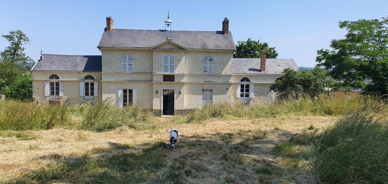 Le Lude Ancien Relais De Chasse A 35 Min Du Circuit 24H Du Mans Bed & Breakfast エクステリア 写真